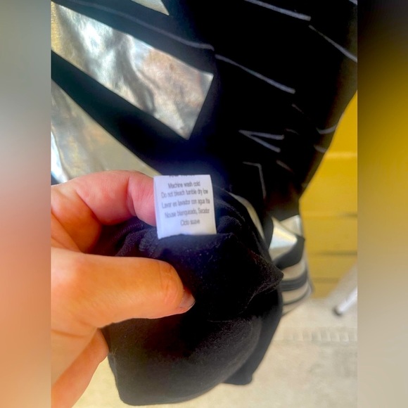 Poof fitted dress size S black and silver - Picture 7 of 9